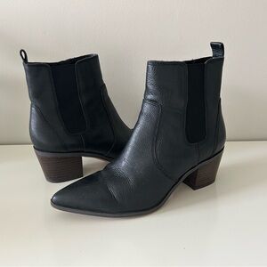 Franco Sarto Black Leather Ankle Booties 7.5US like new!